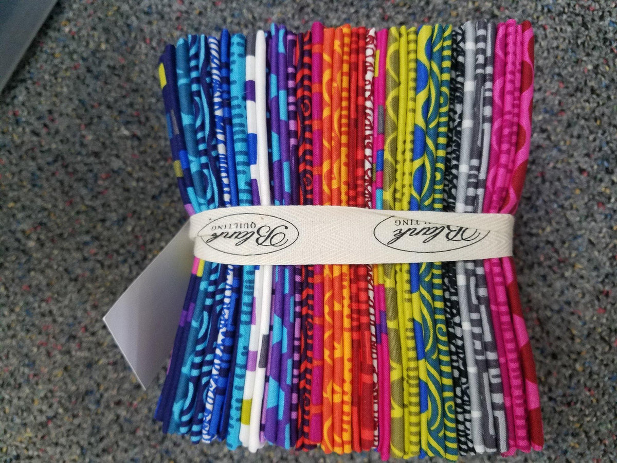 Blank Quilting Points Of Hue 28 FQ Bundlepiece #fqb28sq
