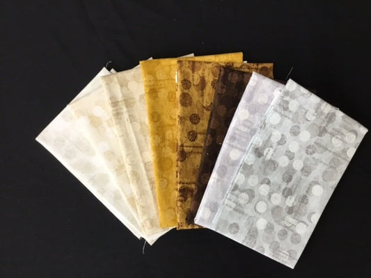 Jot Dots 8 piece Fat Qtr Bundle from Blank Quilting #A