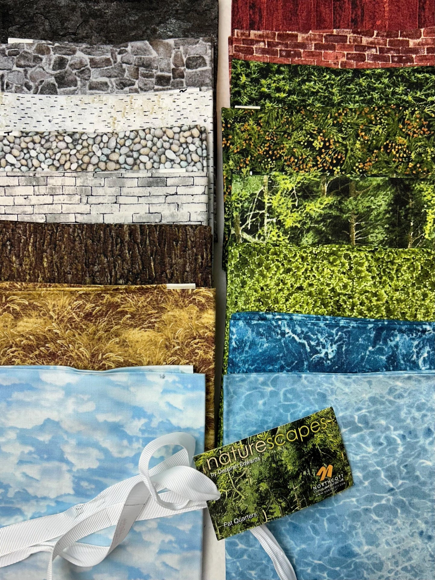 Naturescapes - 16 Pc Fat Quarter Bundle