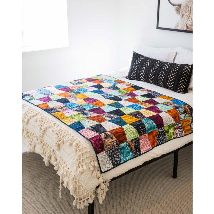 Pre-Cut Tumbling Quilt Kit