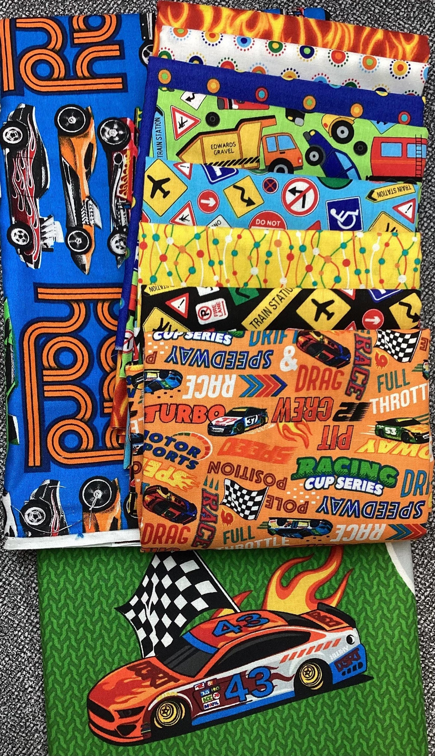 Speedway Quilt Kit